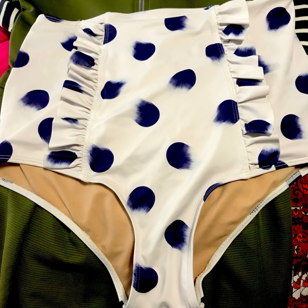 Kortni Jeane polka dot ruffle front bottoms